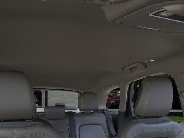 Photo of 2025 Whisper Blue Metallic Clearcoat Lincoln Corsair
