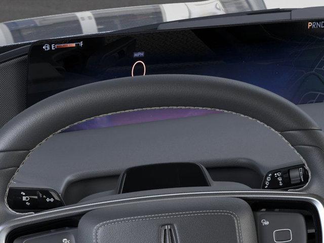 Photo of 2025 Starlight Gray Premium Colorant Lincoln Navigator