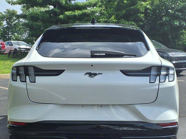 Photo of 2023 Star White Metallic Tri-Coat Ford Mustang Mach-E