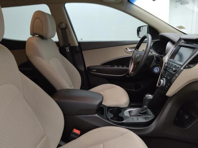 Photo of 2017 Frost White Pearl Hyundai Santa Fe Sport