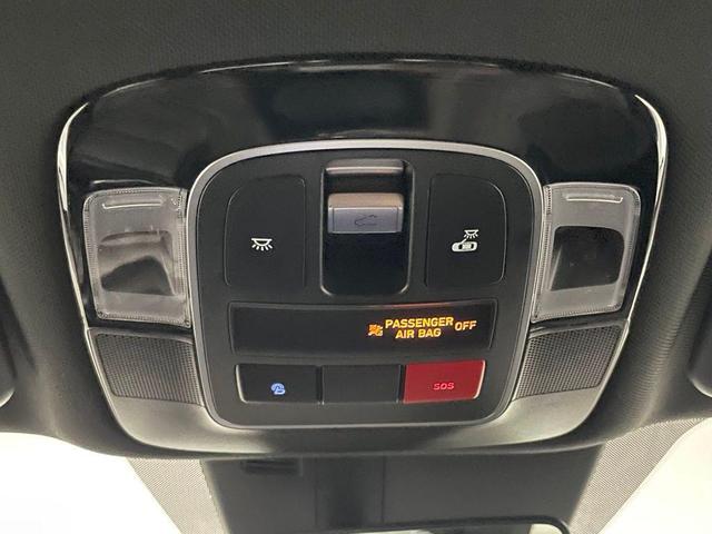 Photo of 2024 Phantom Black Hyundai SANTA CRUZ