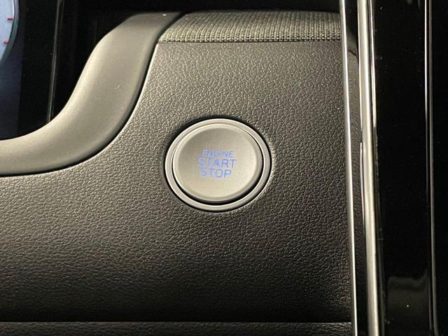 Photo of 2024 Phantom Black Hyundai SANTA CRUZ