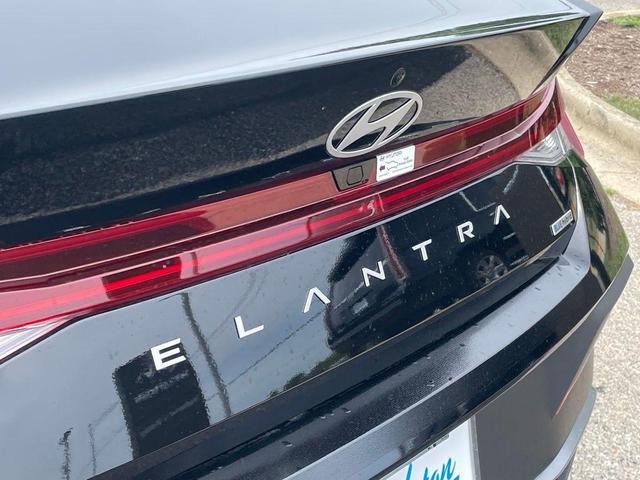 Photo of 2025 Black Hyundai ELANTRA HEV