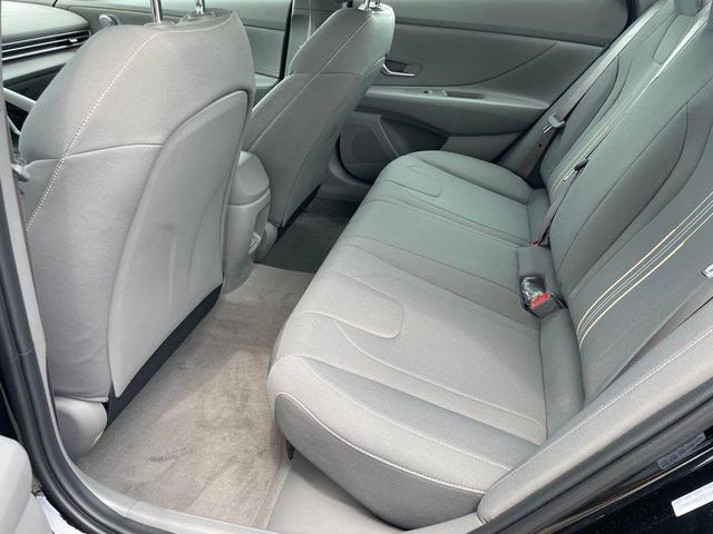 Photo of 2025 Black Hyundai ELANTRA HEV