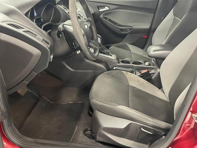 Photo of 2013 Ruby Red Metallic Ford Focus