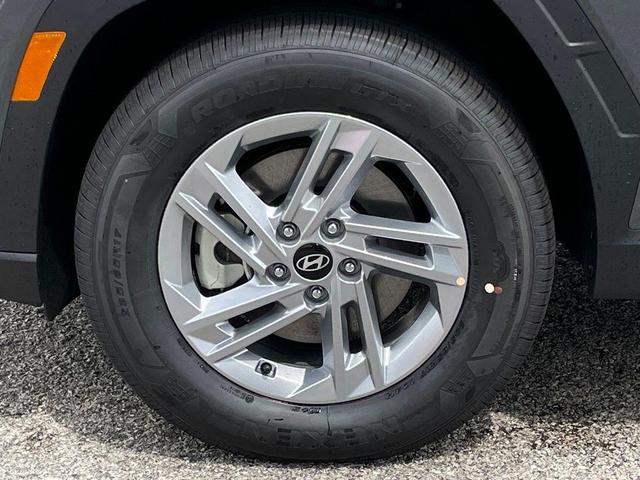 Photo of 2025 Gray Hyundai TUCSON
