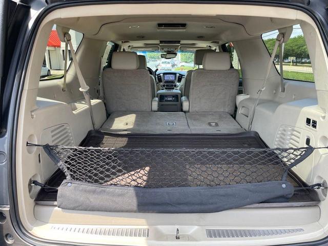 Photo of 2019 Smokey Quartz Metallic GMC Yukon XL