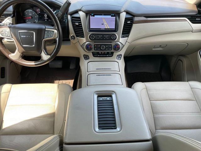 Photo of 2019 Smokey Quartz Metallic GMC Yukon XL