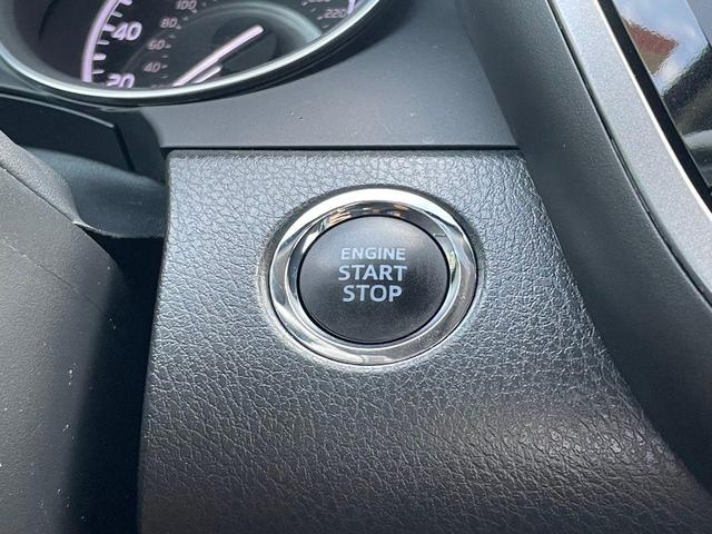 Photo of 2023 Gray Toyota Camry