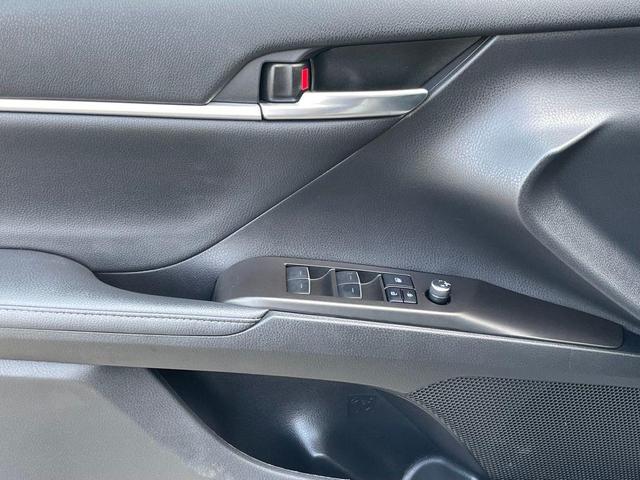 Photo of 2023 Gray Toyota Camry