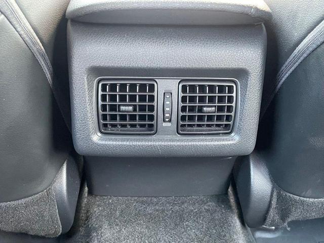 Photo of 2023 Gray Toyota Camry