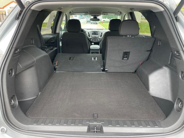 Photo of 2023 Sterling Gray Metallic Chevrolet Equinox