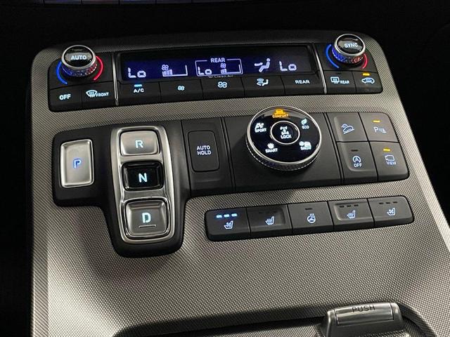 Photo of 2022 Silver Hyundai PALISADE