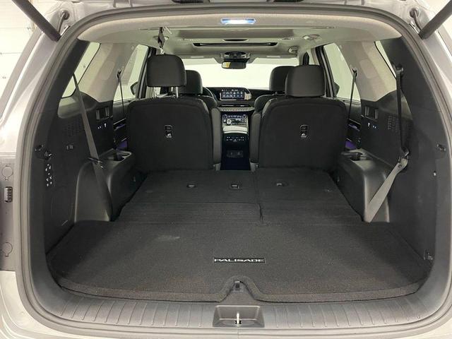 Photo of 2022 Silver Hyundai PALISADE