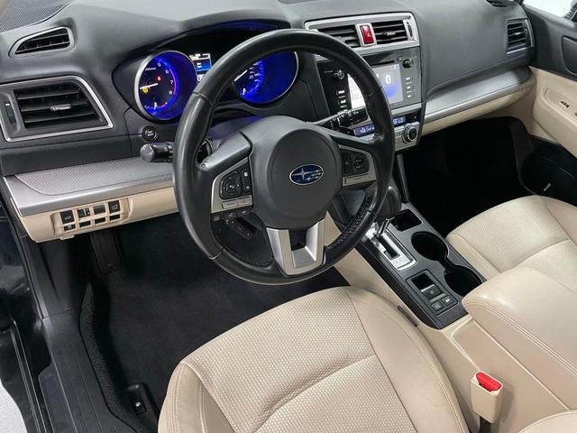 Photo of 2016 Crystal Black Silica Subaru Outback