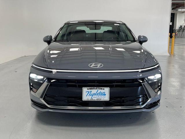 Photo of 2025 Blue Hyundai SONATA Hybrid