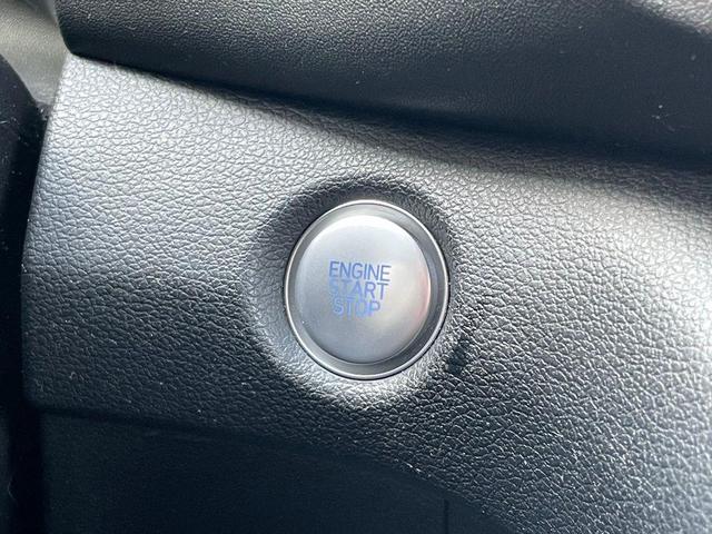Photo of 2022 Hampton Gray Hyundai SANTA FE