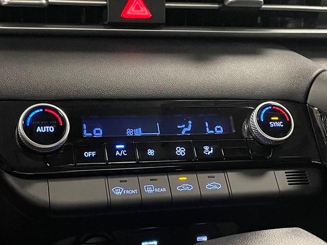 Photo of 2025 Black Hyundai ELANTRA HEV