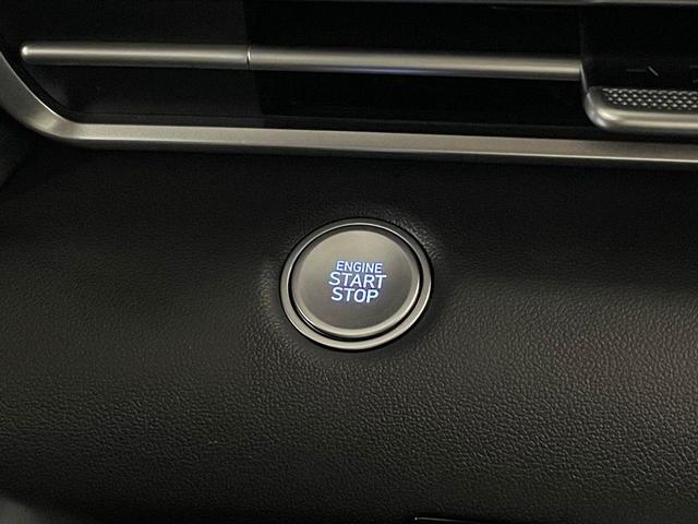 Photo of 2025 Black Hyundai ELANTRA HEV