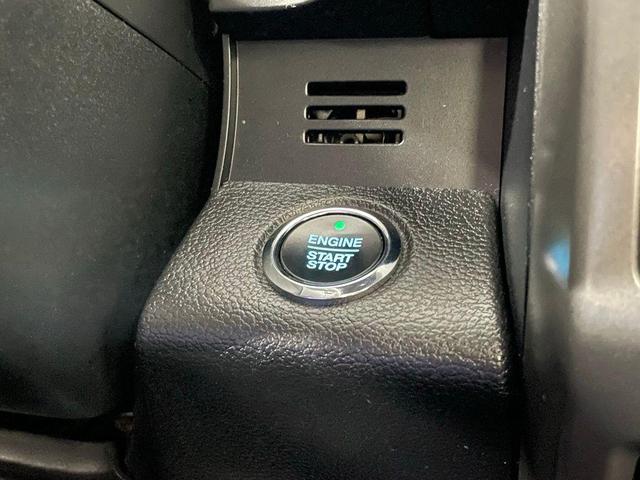 Photo of 2020 Oxford White Ford Expedition