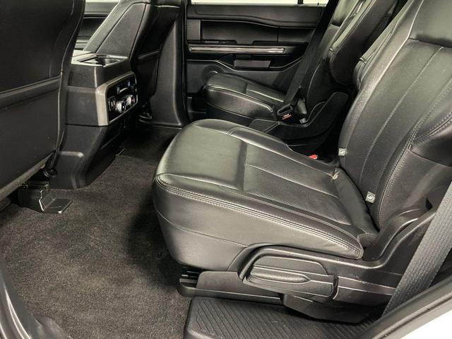 Photo of 2020 Oxford White Ford Expedition