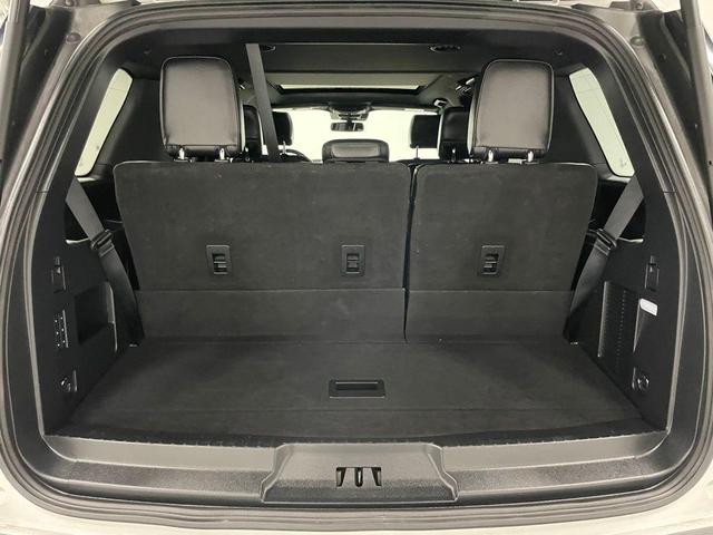 Photo of 2020 Oxford White Ford Expedition
