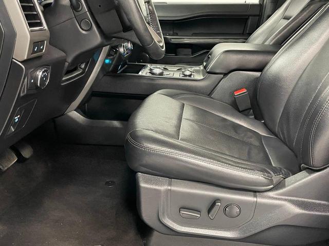 Photo of 2020 Oxford White Ford Expedition