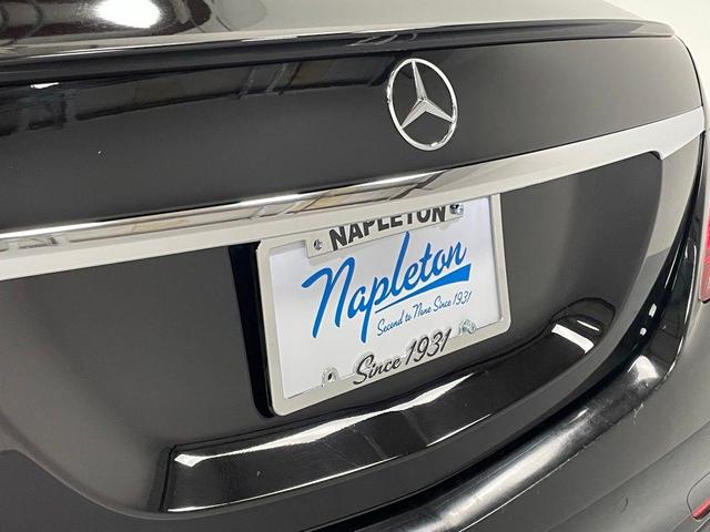 Photo of 2018 Black Mercedes-Benz S-Class