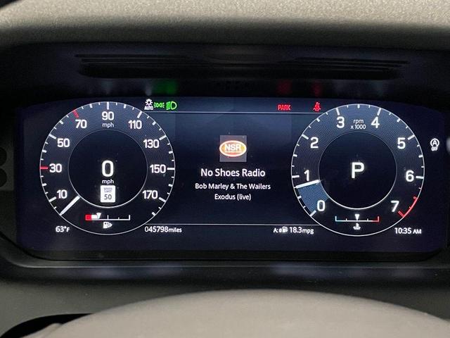 Photo of 2021 Eiger Grey Land Rover Discovery Sport