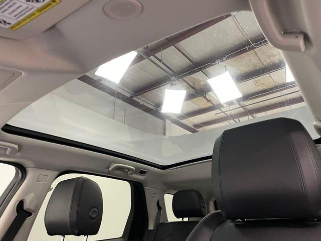 Photo of 2021 Eiger Grey Land Rover Discovery Sport