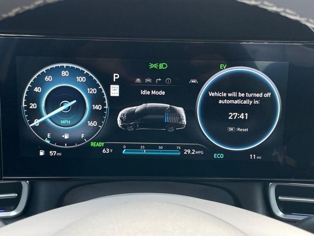 Photo of 2025 White Hyundai ELANTRA HEV