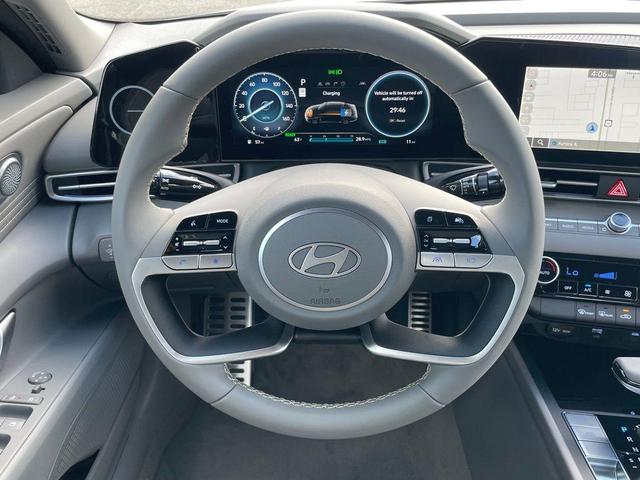 Photo of 2025 White Hyundai ELANTRA HEV