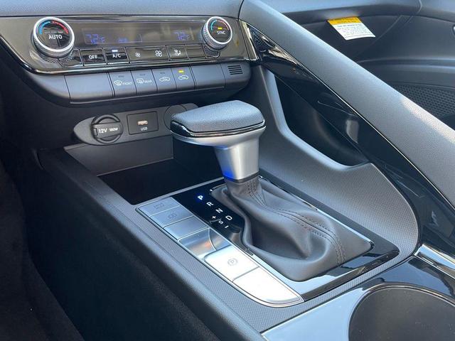 Photo of 2025 Amazon Gray Hyundai ELANTRA HEV