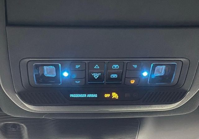 Photo of 2022 Black Metallic Ford Explorer