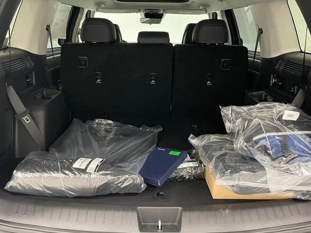 Photo of 2025 Atlantic Blue Hyundai SANTA FE