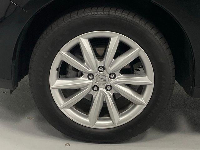 Photo of 2021 Black Acura RDX