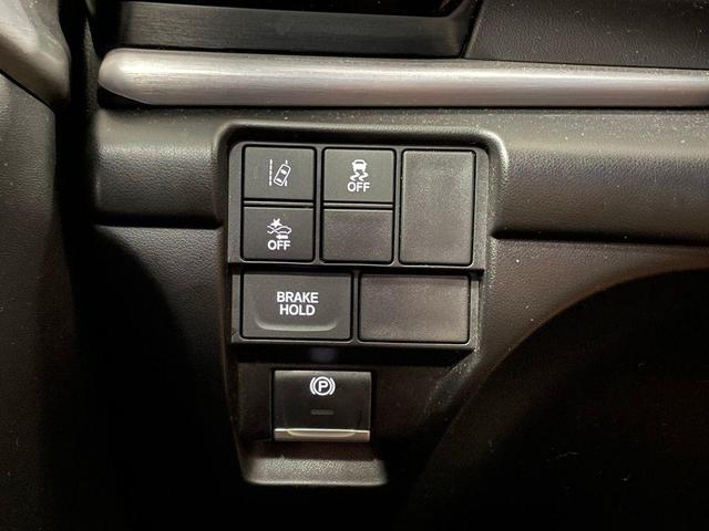 Photo of 2021 Black Acura RDX