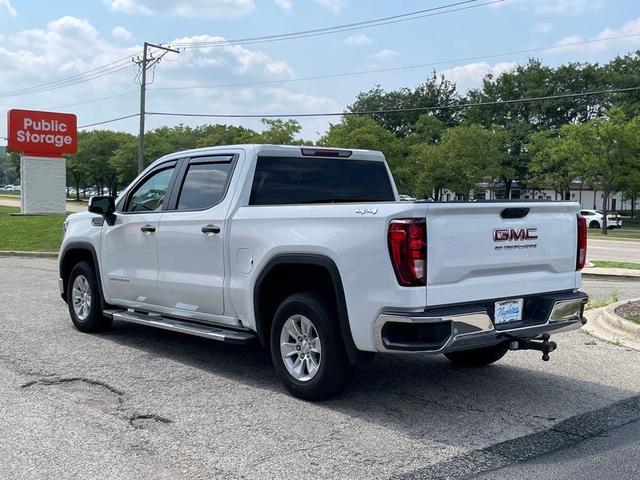 Photo of 2023 Summit White GMC Sierra 1500