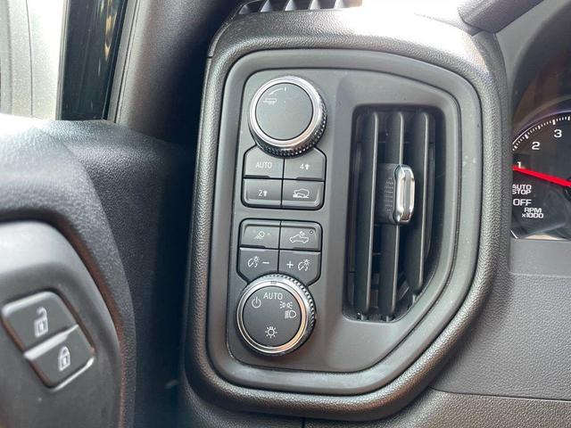 Photo of 2023 Summit White GMC Sierra 1500