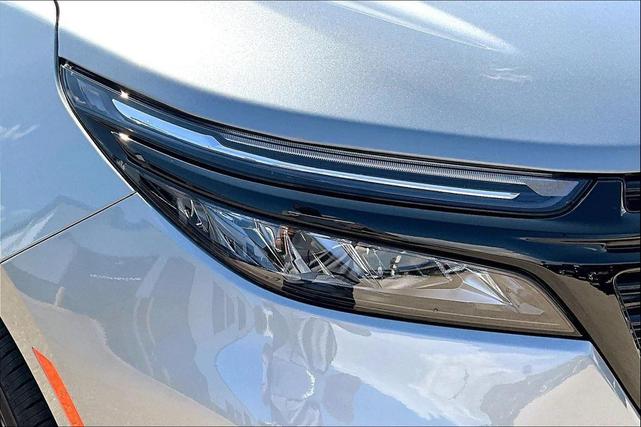 Photo of 2024 Sterling Gray Metallic Chevrolet Equinox
