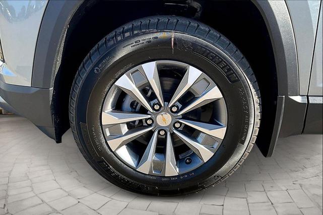 Photo of 2026 Sterling Gray Metallic Chevrolet Equinox