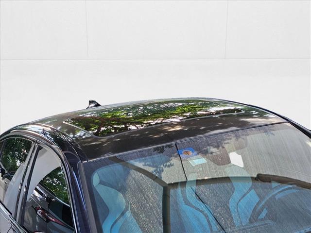 Photo of 2021 Tanzanite Blue II Metallic BMW M3