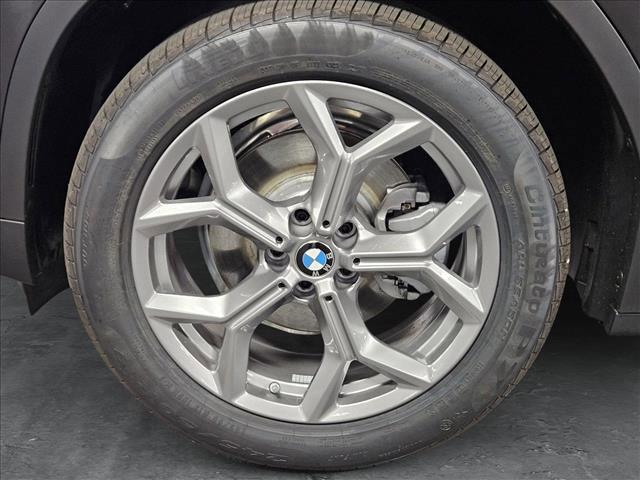 Photo of 2024 Dark Graphite Metallic BMW X3