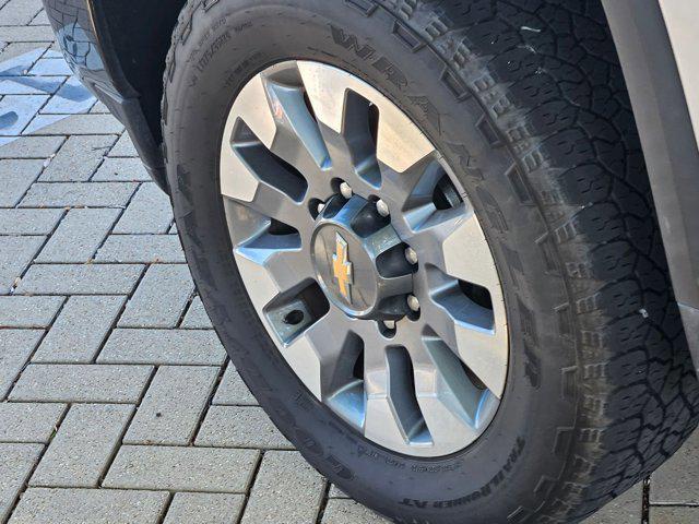 Photo of 2022 Silver Ice Metallic Chevrolet Silverado 2500