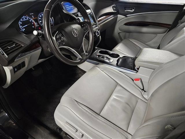 Photo of 2016 Graphite Luster Metallic Acura MDX