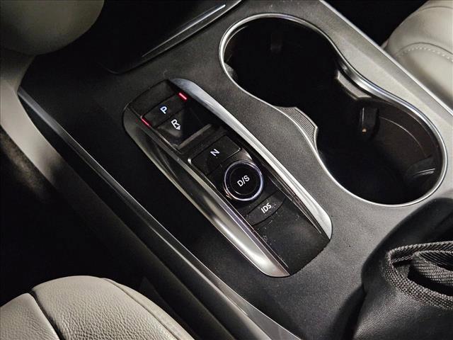Photo of 2016 Graphite Luster Metallic Acura MDX