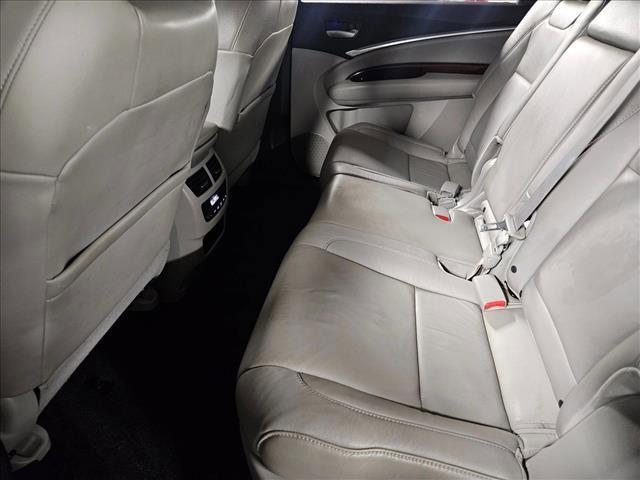 Photo of 2016 Graphite Luster Metallic Acura MDX