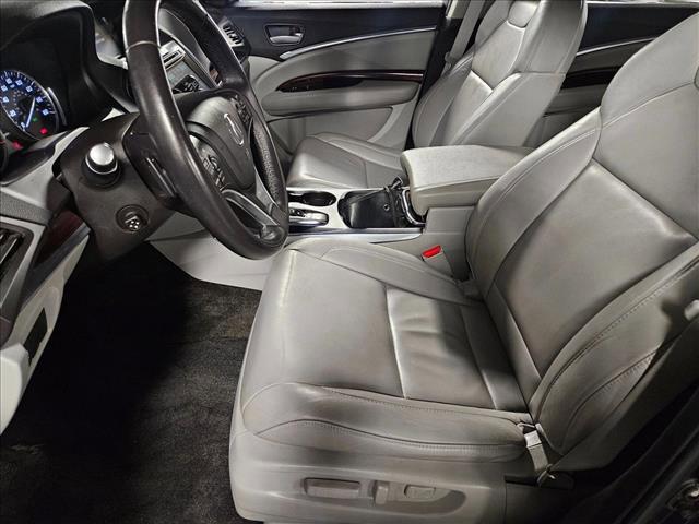 Photo of 2016 Graphite Luster Metallic Acura MDX