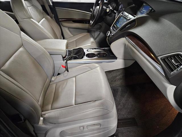 Photo of 2016 Graphite Luster Metallic Acura MDX
