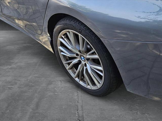 Photo of 2023 Skyscraper Grey Metallic BMW 330